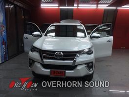 การติดตั้ง เครื่องเสียงรถยนต์ ใน Honda Accord ระบบเครื่องเสียงรถยนต์ ใน TOYOTA FORTUNER